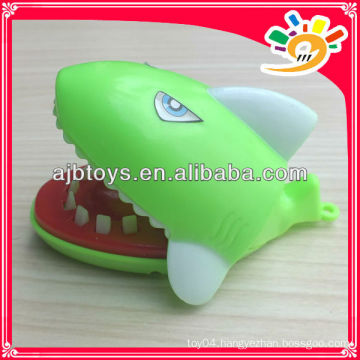 Funny biting Shark toys for promotions